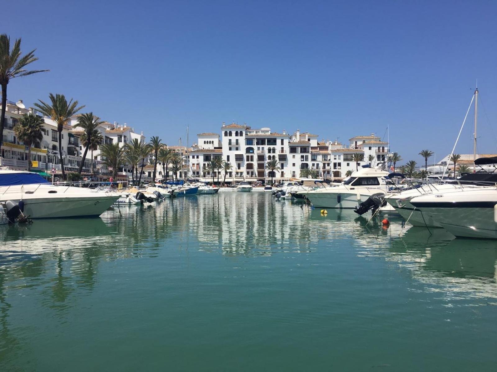מנילבה 2233-Lovely 2 Bedrooms On The Beach, Pool And Port מראה חיצוני תמונה